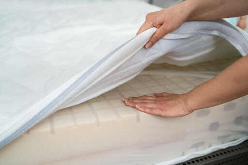 assessing the condition of a mattress