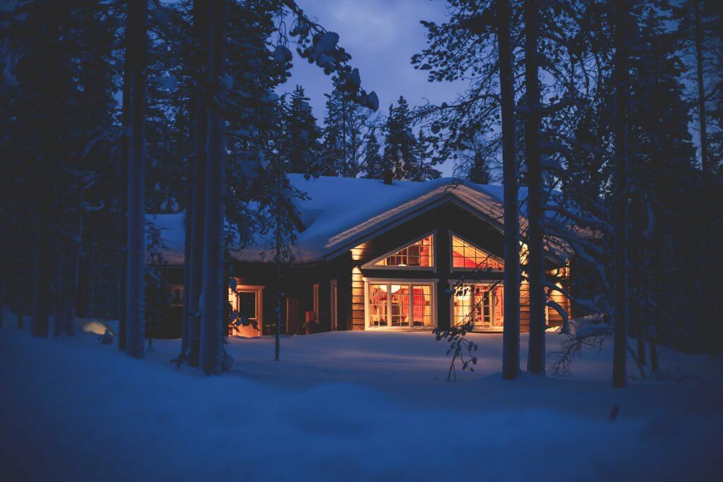 winter vacation rental cabin 