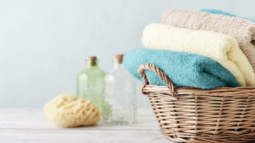 Airbnb laundry products and towels 