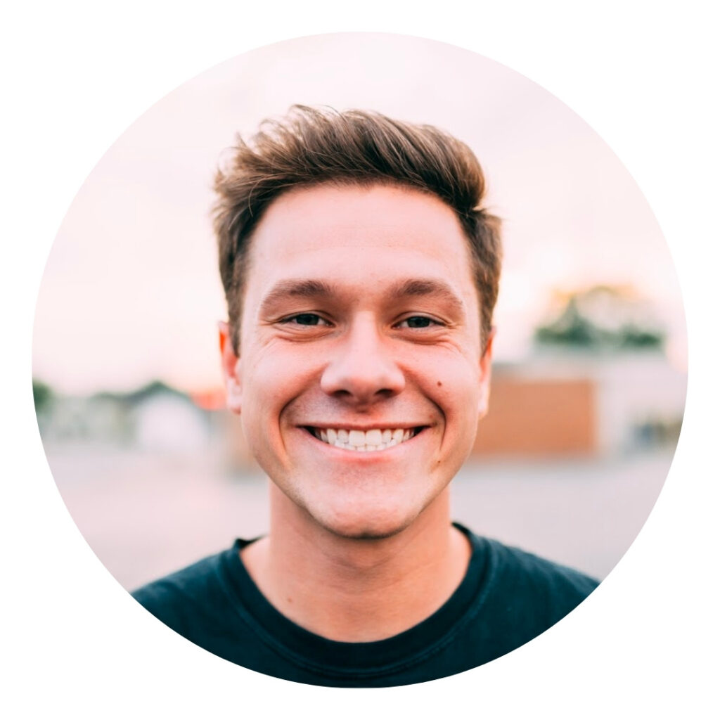 Levi Kelly, Travel and Airbnb YouTube personality